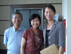 李长安,冯志梅伉俪夫妇与罗东镇镇长夫人合影